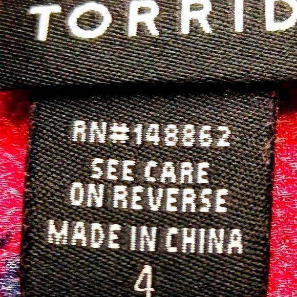 TORRID New Plus Size Pink Floral Mock Neck Ruffle Tank Top 4X - Picture 12 of 16